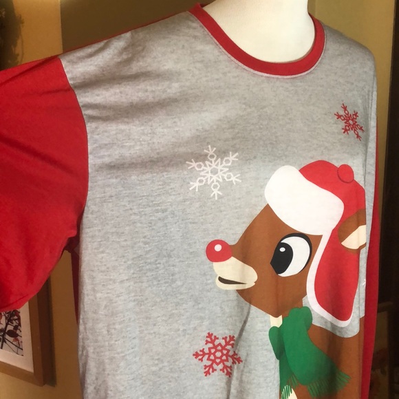 RUDOLF The Red-Nosed Reindeer Size  XXL Christmas Long Sleep-shirt Cozy  $39 NEW - Picture 5 of 9
